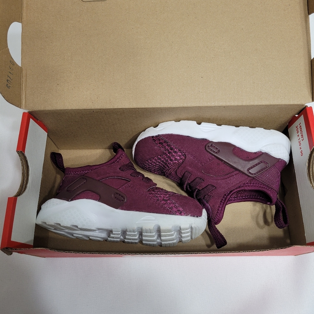 Sale:shoes 2 for 20Nike Huarache Run Ultra purple